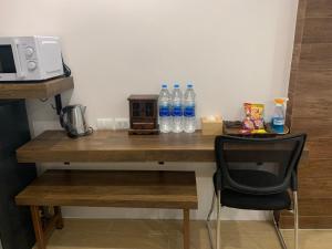 Kuchyň nebo kuchyňský kout v ubytování Namtok Sarika Resotel