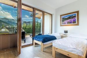 Výhľad na hory alebo výhľad na hory priamo z apartmánu