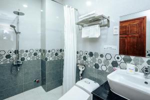 Koupelna v ubytování Minh Minh Nam Hotel