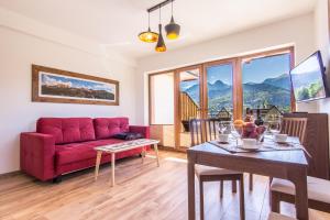 Výhľad na hory alebo výhľad na hory priamo z apartmánu