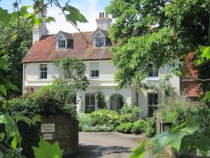 WartlingにあるWartling Place Country Houseの赤屋根白屋根 +70枚の写真