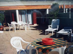 Część wypoczynkowa w obiekcie Nerja 1ª linea de Playa de Burriana , terraza grande al mar