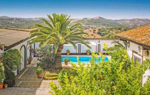 The swimming pool at or close to CASA RURAL LA FLORIDA, MORÓN de la FRONTERA