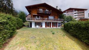 Gallery image of Apartment with a breathtaking view on the 4000 Valaisan mountains in Crans-Montana