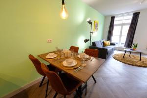 Posezení v ubytování Beautiful 60m2 One-Bedroom Apartment with Terrace - WA7A