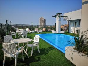 Hotel Cecilia tesisinde veya buraya yakın yüzme havuzu