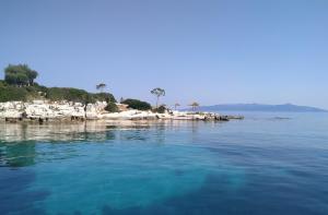 Gambar di galeri bagi KEROMOUSSI SEASIDE BOUTIQUE HOTEL - Adult only di Meganisi