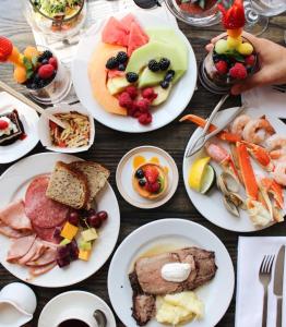 Možnosti snídaně pro hosty v ubytování Omni Los Angeles Hotel