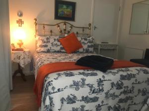 Ένα ή περισσότερα κρεβάτια σε δωμάτιο στο Yellow Gum Bed and Breakfast