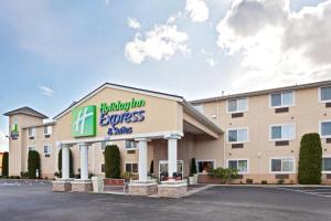Imagen de la galería de Holiday Inn Express Hotels & Suites Burlington, an IHG Hotel, en Burlington