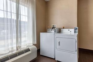Foto sihtkohas Newark asuva majutusasutuse Comfort Suites Newark - Harrison galeriist