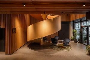 Posedenie v ubytovaní Nobu Hotel Warsaw