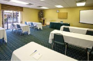 Konferenční prostory v ubytování Americas Best Value Inn Laredo