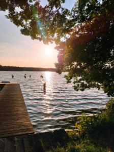 Φωτογραφία από το άλμπουμ του Domek na Kaszubach nad Jeziorem σε Kłodno +5 φωτογραφίες