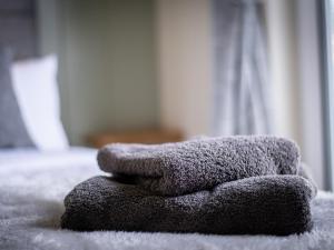 Katil atau katil-katil dalam bilik di Otter Lodge +30 gambar