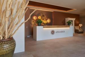 Vstupní hala nebo recepce v ubytování Ansares Hotel