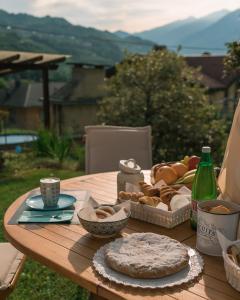 Nespecifikovaný výhled na hory nebo výhled na hory při pohledu z bed and breakfast