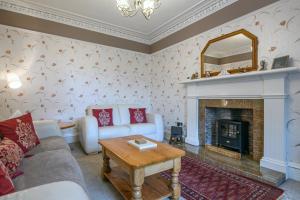 Fotografie z fotogalerie ubytování Charming Townhouse on North Coast 500 Route, Wick v destinaci Wick + 40 fotografií