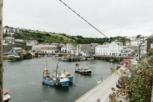 梅瓦吉西的住宿－Finest Retreats - Backlet Cottage - Mevagissey Cottage Sleeps 4，相簿中的一張相片