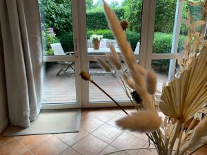 Balkón nebo terasa v ubytování Traumhafte Ferienwohnung nahe dem Nord-Ostsee-Kanal