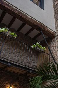 A balcony or terrace at La Casa Del Miracle