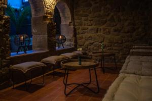 A seating area at La Casa Del Miracle