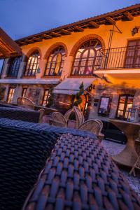 Hoone, kus the country house asub