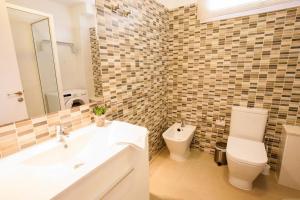 Kúpeľňa v ubytovaní 1 Bedroom Apartment for 4 people in Tenerife