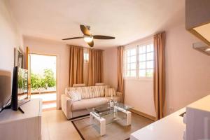 Televízia a/alebo spoločenská miestnosť v ubytovaní 1 Bedroom Apartment for 4 people in Tenerife