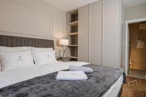 Postel nebo postele na pokoji v ubytování Luxury Villa MetraMaris1 + 37 fotografií