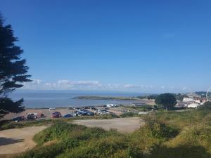 Gallery image of SunnyVale in Barry