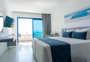 阿依纳帕Anonymous Beach Hotel (Adults 16+)的相册照片