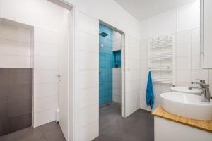Kúpeľňa v ubytovaní BpR Stylish VAGABOND Apartment with AC
