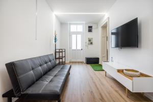 Televízia a/alebo spoločenská miestnosť v ubytovaní BpR Stylish VAGABOND Apartment with AC