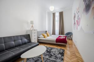 Posteľ alebo postele v izbe v ubytovaní BpR Stylish VAGABOND Apartment with AC
