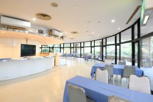 TV a/nebo společenská místnost v ubytování Hotel Tetora Resort Shizuoka Yaizu