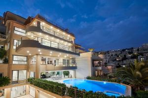 Gallery image of Elaia Luxury Residences in Athens