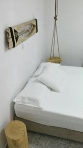Postel nebo postele na pokoji v ubytování LIKNO'S Ios island Resort