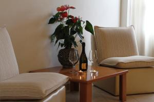 A seating area at Hotel I Platani