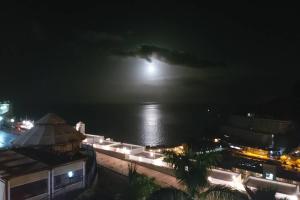 A general sea view or a sea view taken from Az apartmant