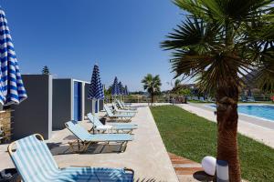 Bazén v ubytování Gorgona Hotel nebo v jeho okolí