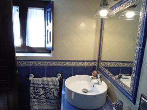 Koupelna v ubytování Apartamentos Azahar