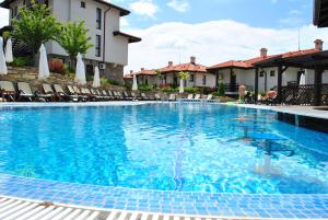 Swimmingpoolen hos eller tæt på Villa on the Black Sea