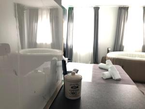 Posteľ alebo postele v izbe v ubytovaní Apartment Zagreb Jacuzzi
