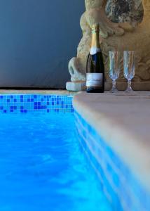 The swimming pool at or close to Villa Teste di Moro