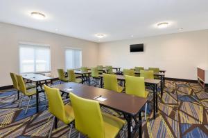 Gallery image of Holiday Inn Express and Suites Three Rivers, an IHG Hotel in Three Rivers