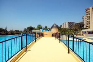Bazén v ubytovaní New Studio Júpiter Benalmádena Pools Views alebo v jeho blízkosti