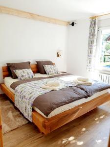 Postel nebo postele na pokoji v ubytování Honey apartments