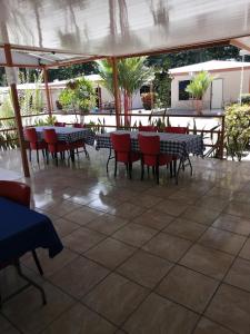 Restaurace v ubytování Puerto Vargas lodge