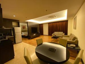 Гостиная зона в Grand Paragon Hotel Johor Bahru